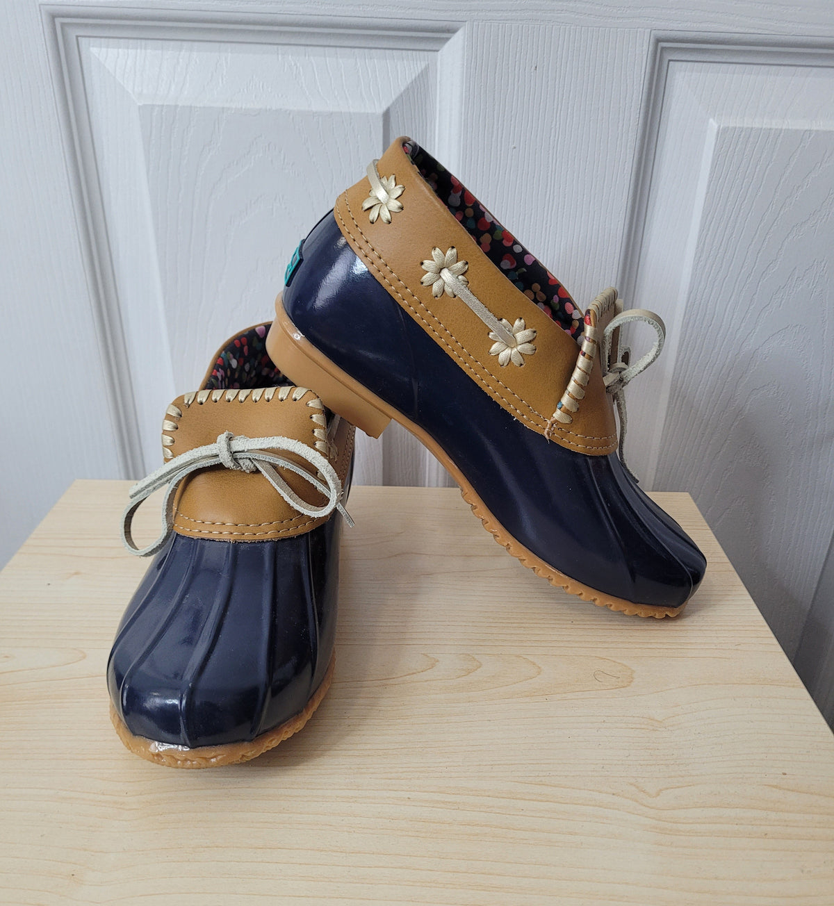 #164 NWOT Jack Rogers Short Rainboots Women 7