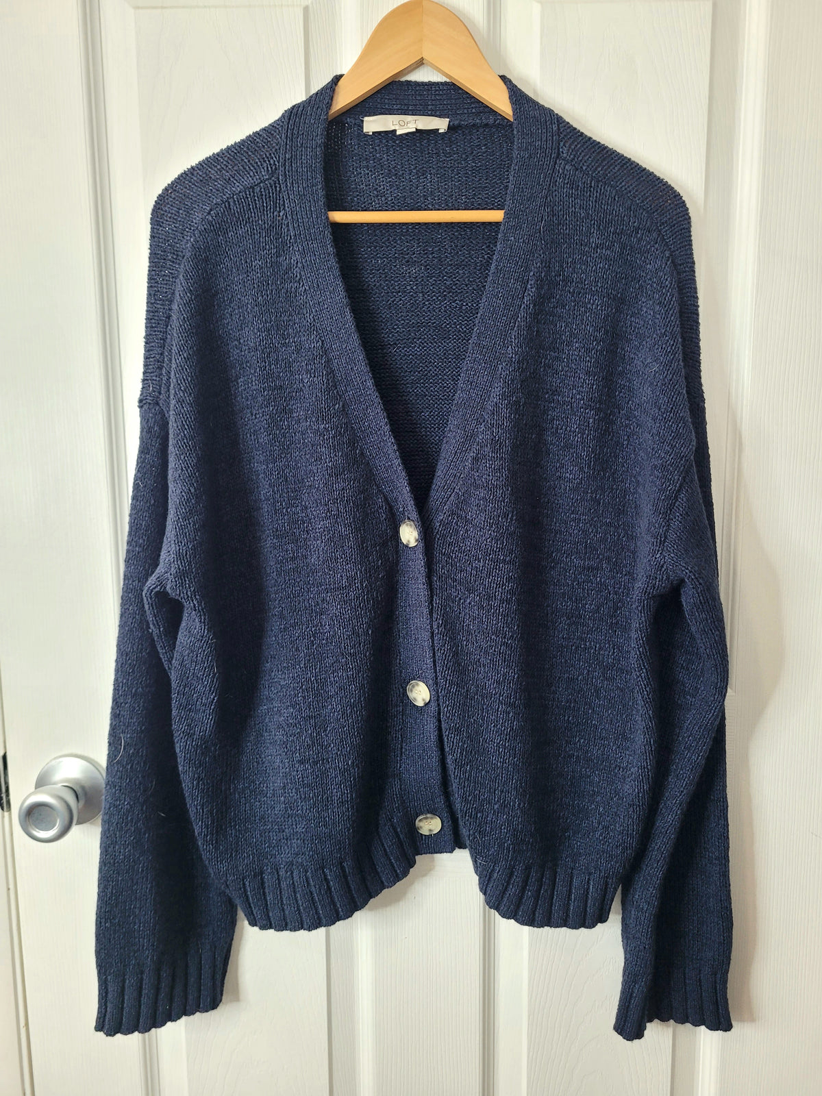 #164 Loft Slouchy Cardigan Women L