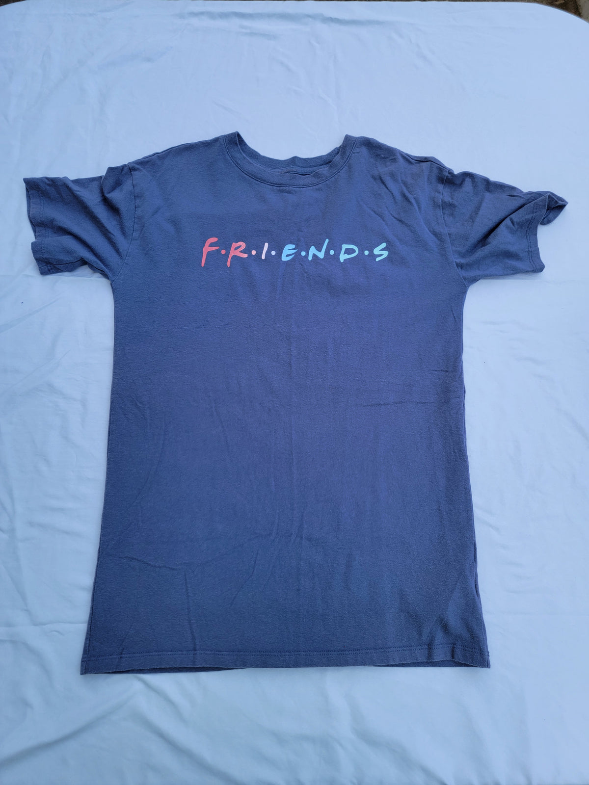Seller #18 Friends Short Sleeve T-Shirt Size Small
