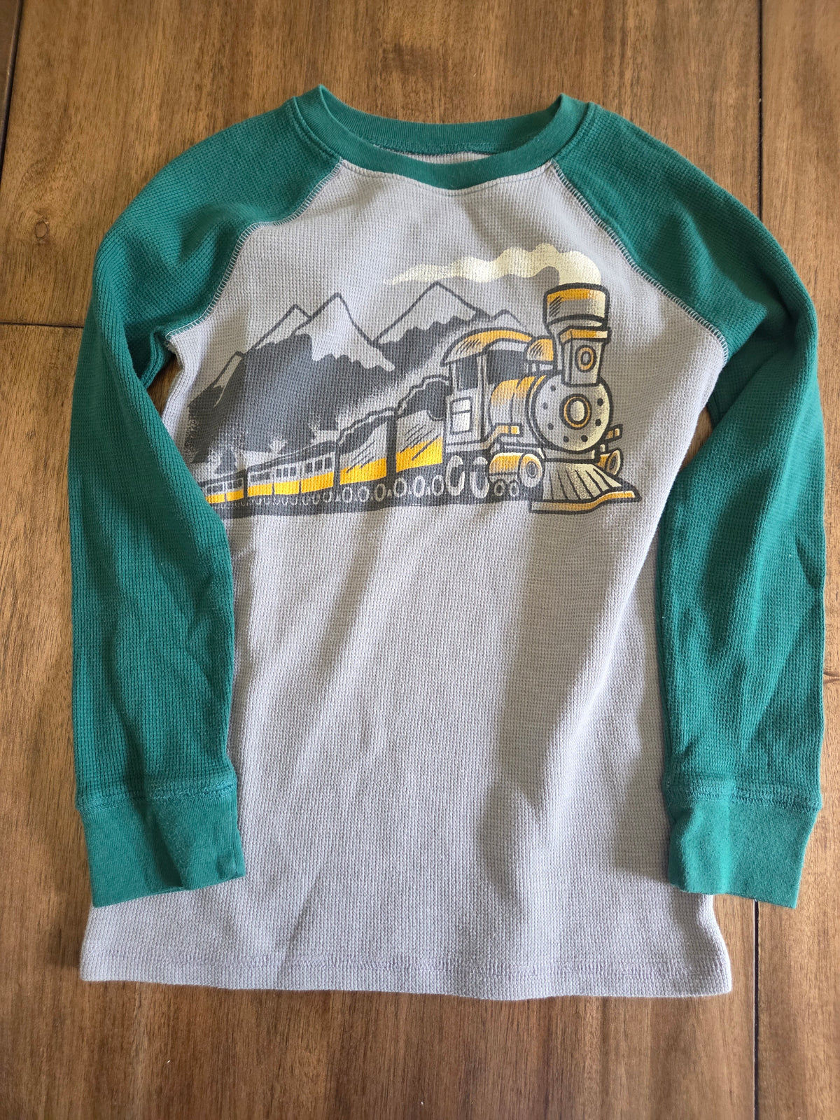 Seller 188 boys LS shirts bundle size 8 & 8/10