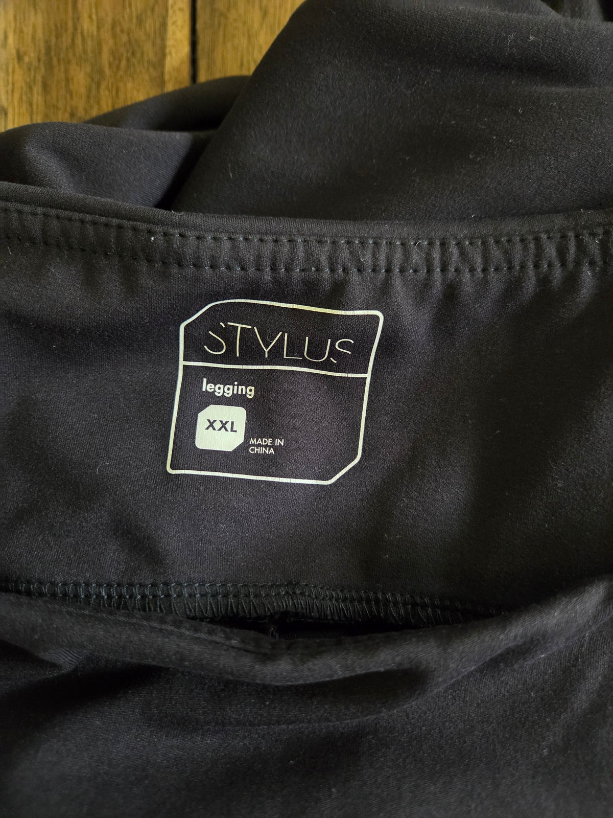 Seller 188 Women's XXL leggings