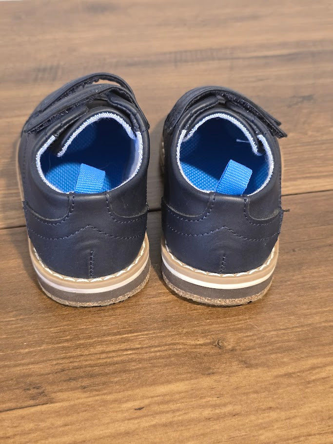 #131 Cat & Jack boys navy dress shoes sz 7
