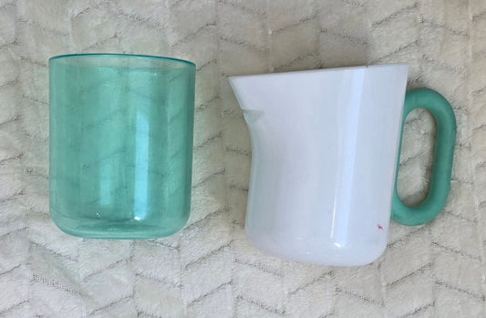 #190 Lovevery Grooved Pitcher & Glass – Realist Play Kit