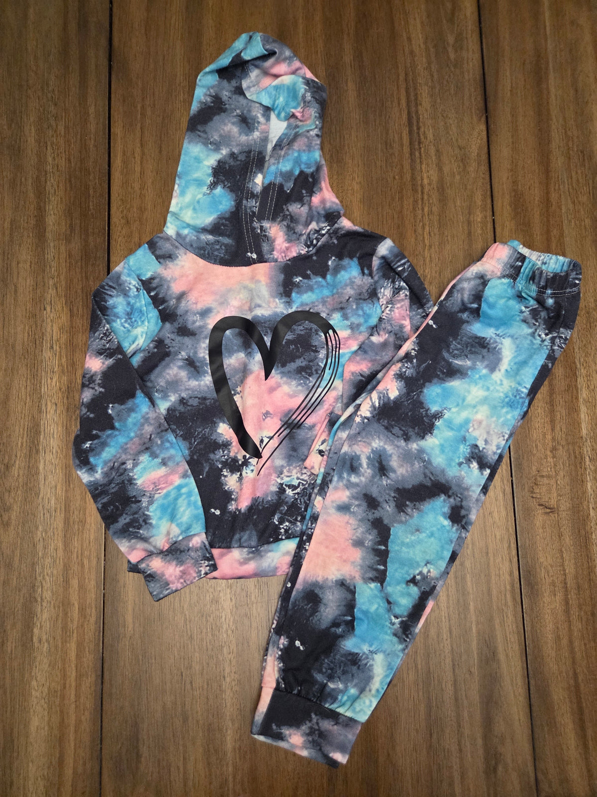 Seller 188 girls outfits size 6
