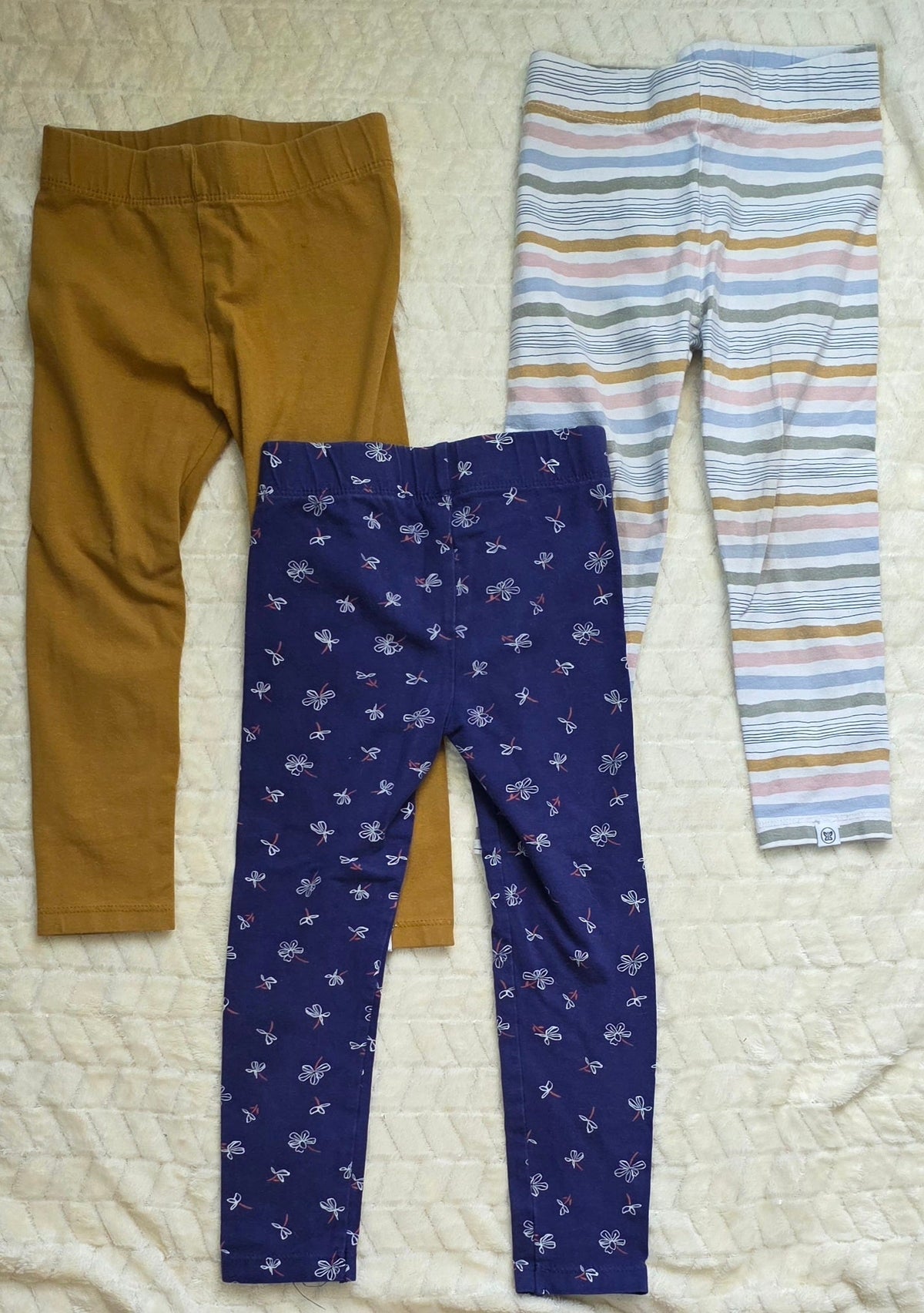#190 Girls 2T Honest Leggings Bundle Mustard, Navy, and Striped (1 of 2)