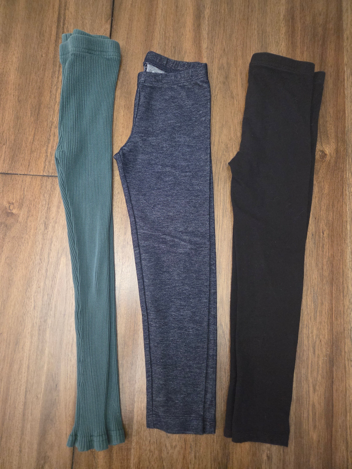 Seller 188 girls jeggings and leggings size 5