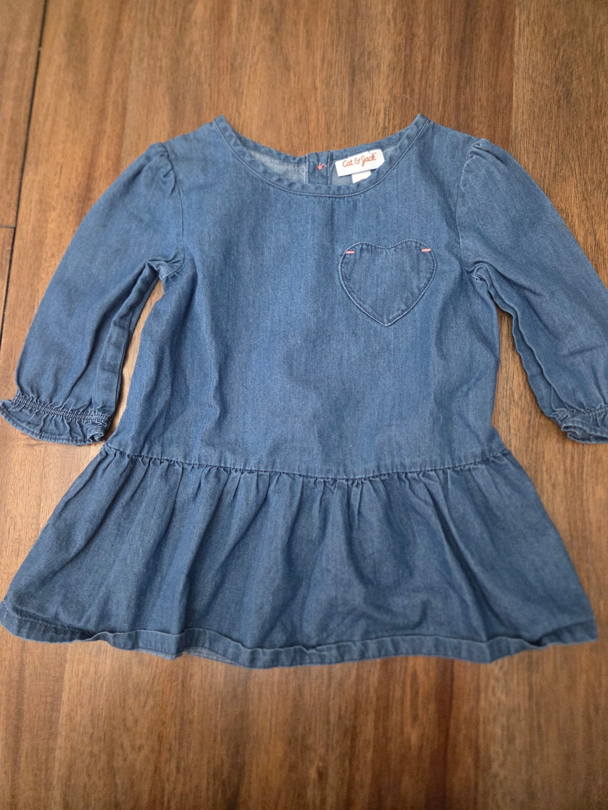 Seller 188 Girls Halloween and demin top size 5