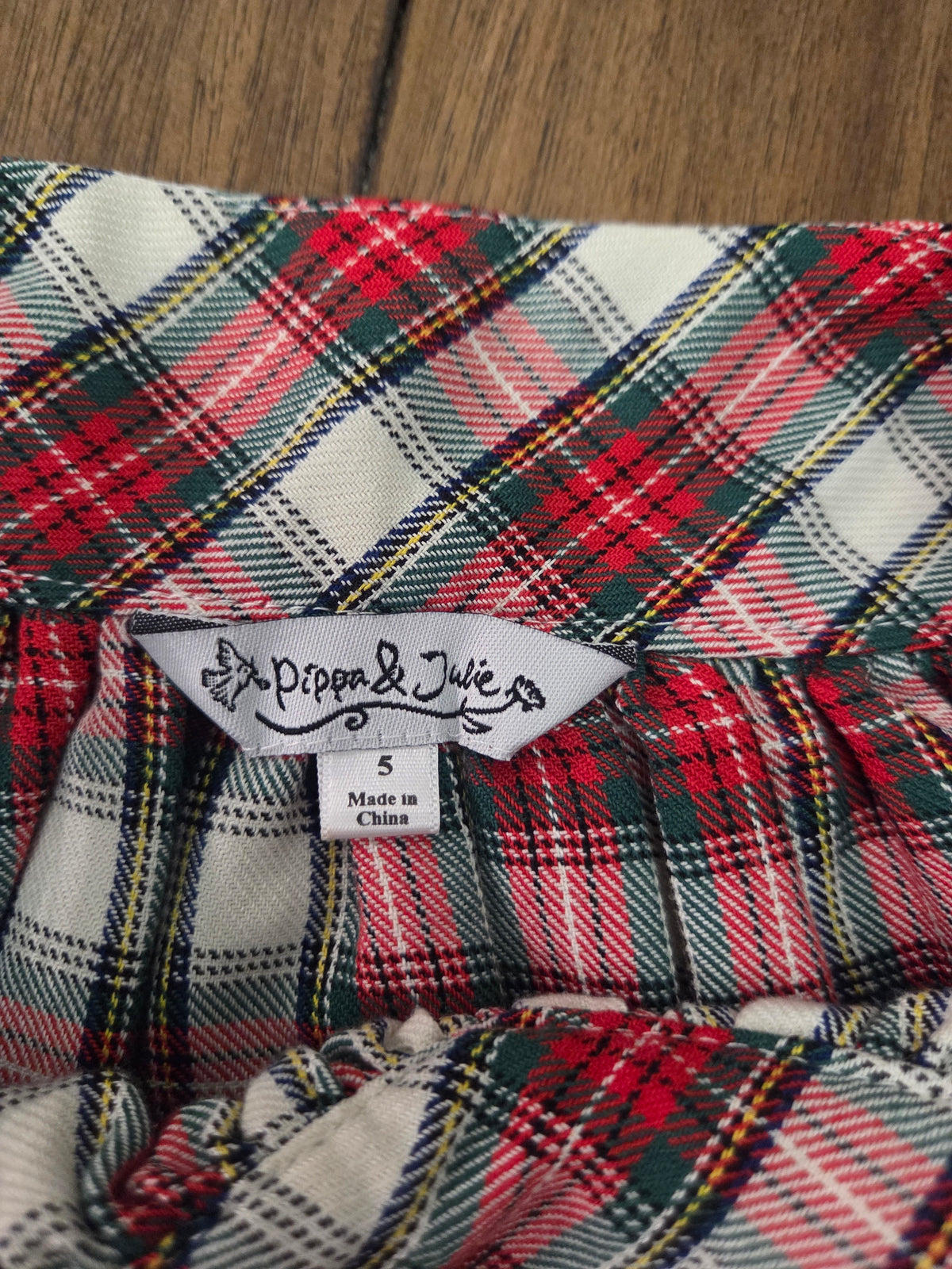 Seller 188 Girls Pippa and Julie holiday jumpber size 5
