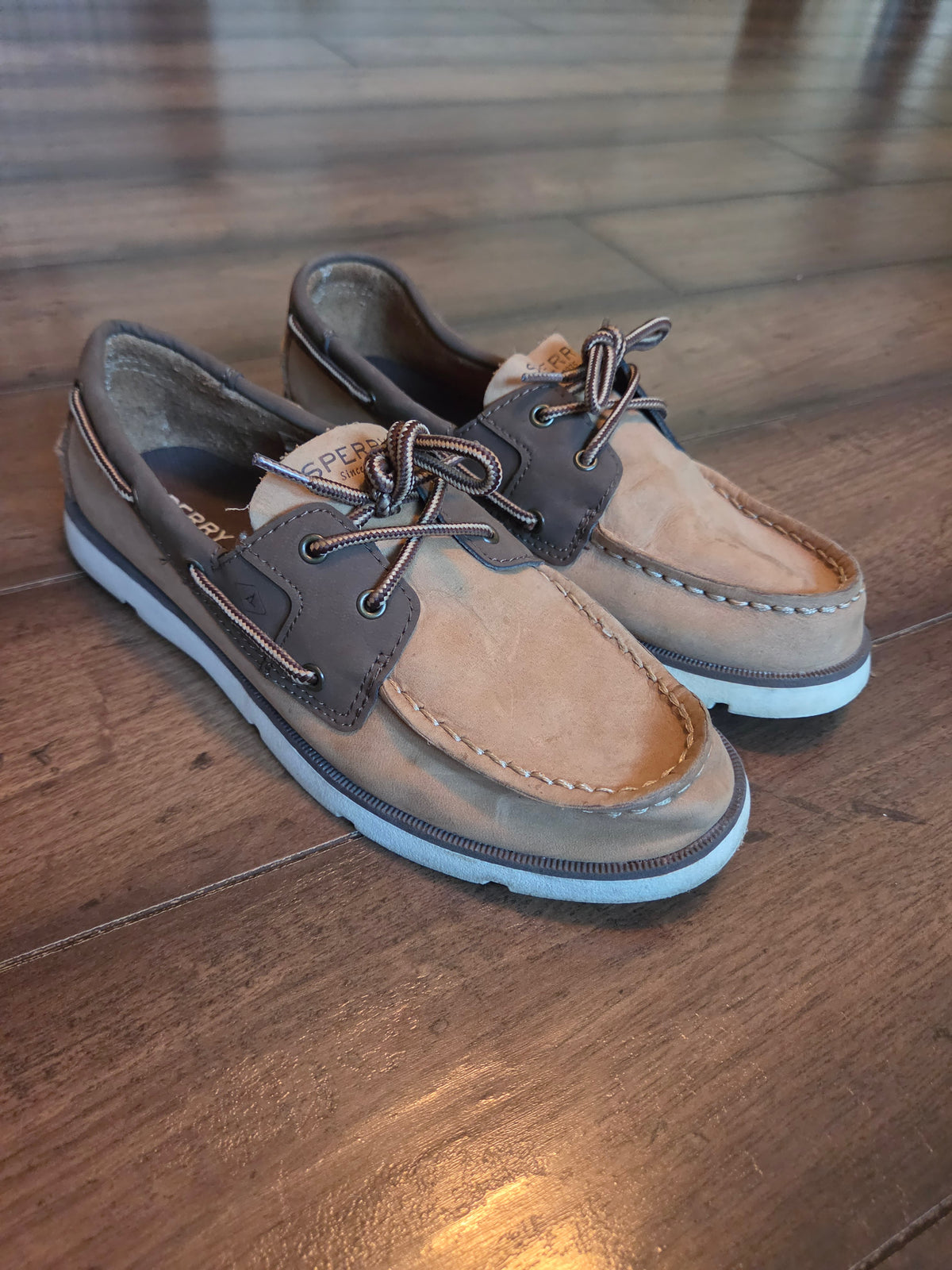 Seller #57 Sperry slide shoes size 5