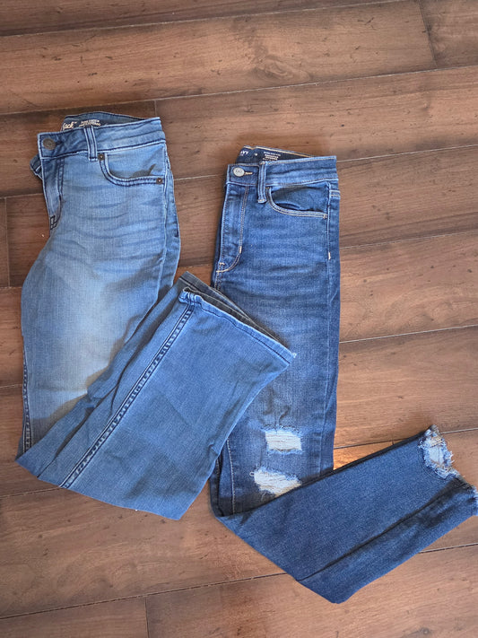 Seller #57 Girls size 10 jeans (2)