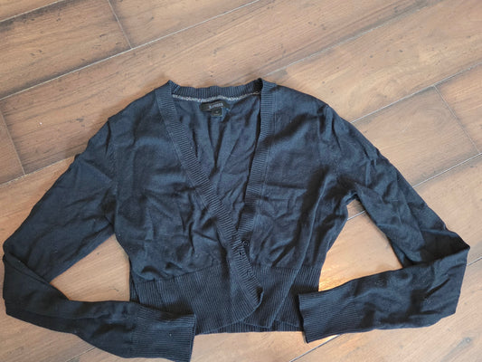 Seller #57 Women’s Express Medium crop sweater cardigan