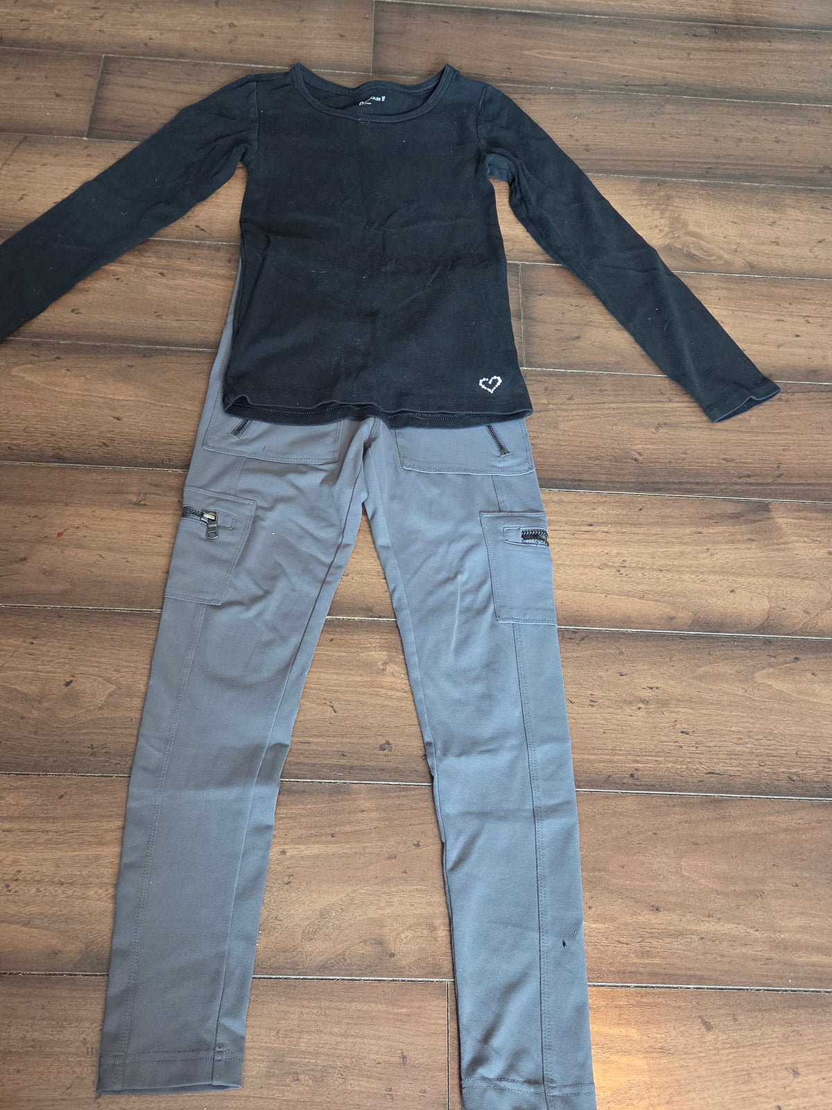 Seller #57 Girls size Medium (8) outfit