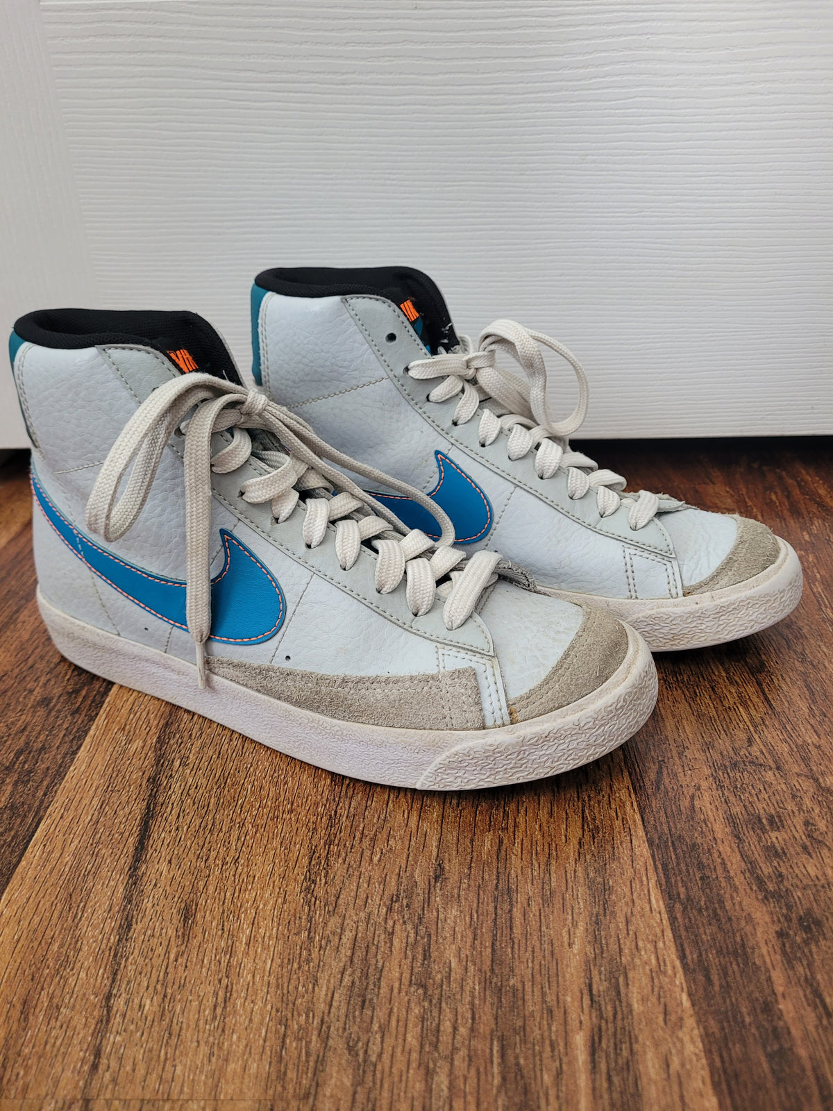 #164 Nike Blazer Mid 77 Sneaker Girls 5.5Y