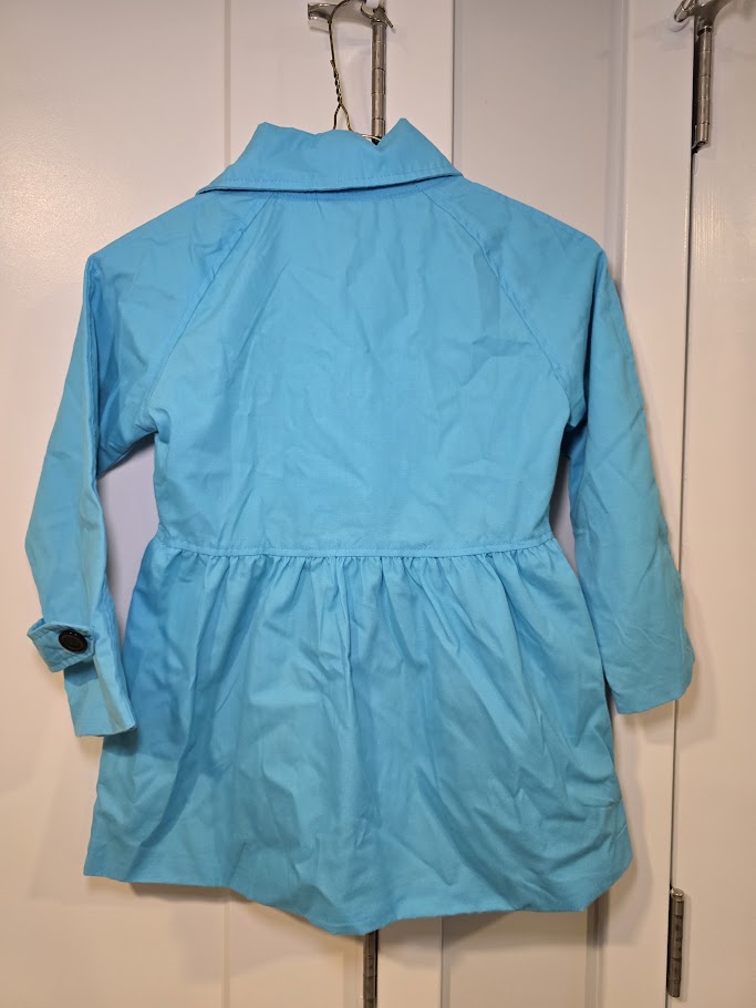 #131 Girls blue trench coat with removeable hood sz 130 (7 - 8)