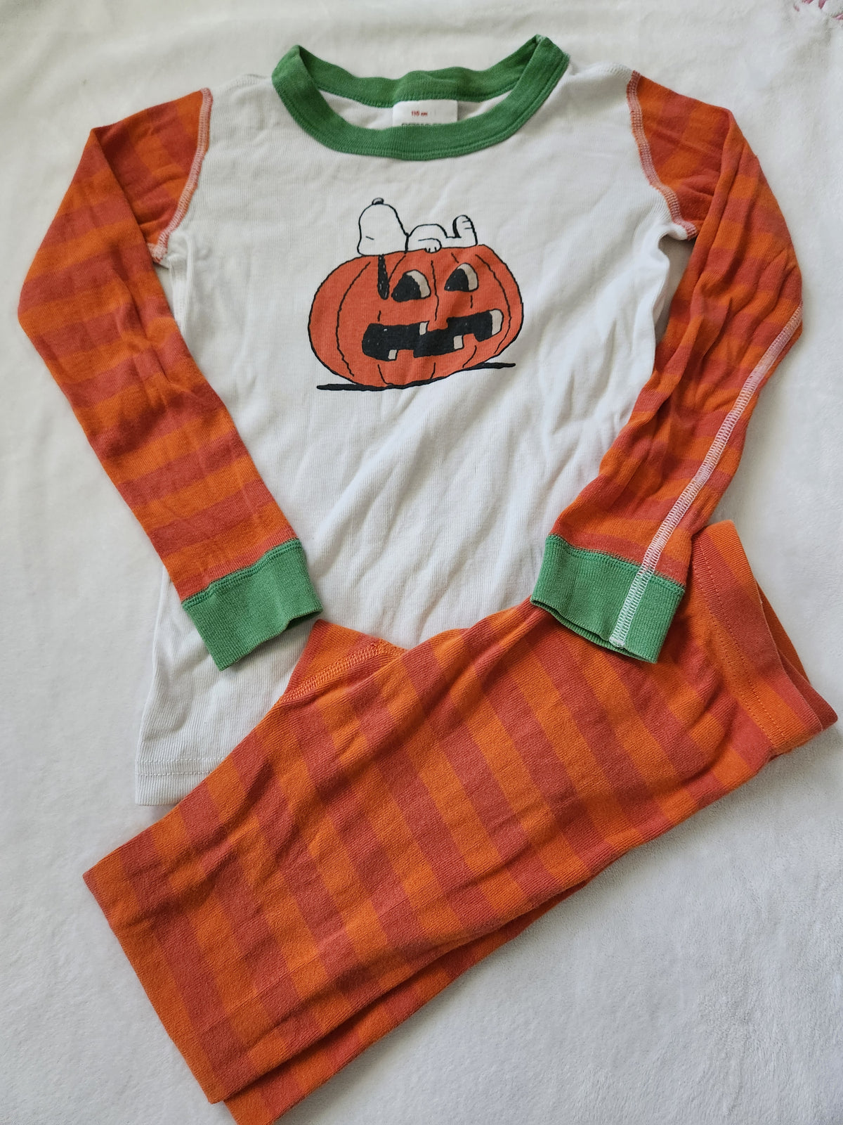 #167 Hanna Andersson x Peanuts Snoopy 5T HTF Halloween Pajzmas