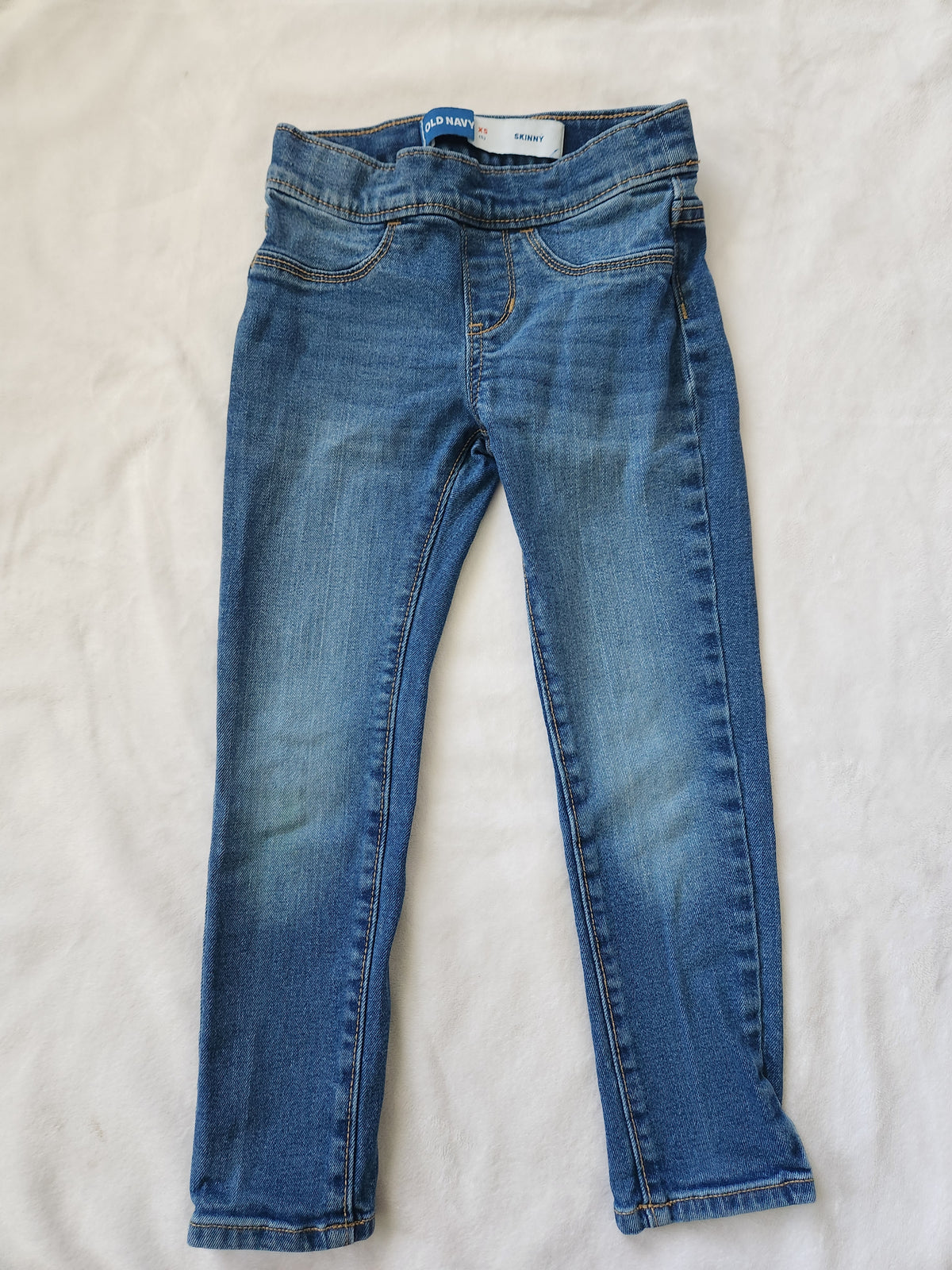 #167 Old Navy XS/ 5 Denim Pull On Skinny Jeans