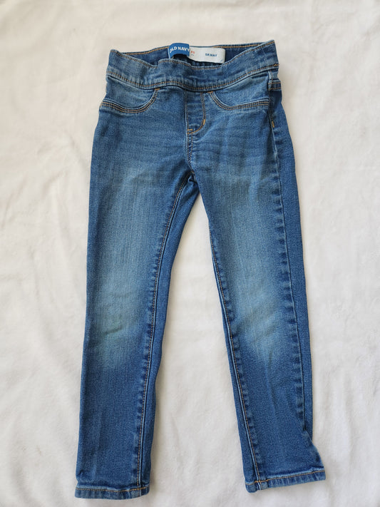 #167 Old Navy XS/ 5 Denim Pull On Skinny Jeans