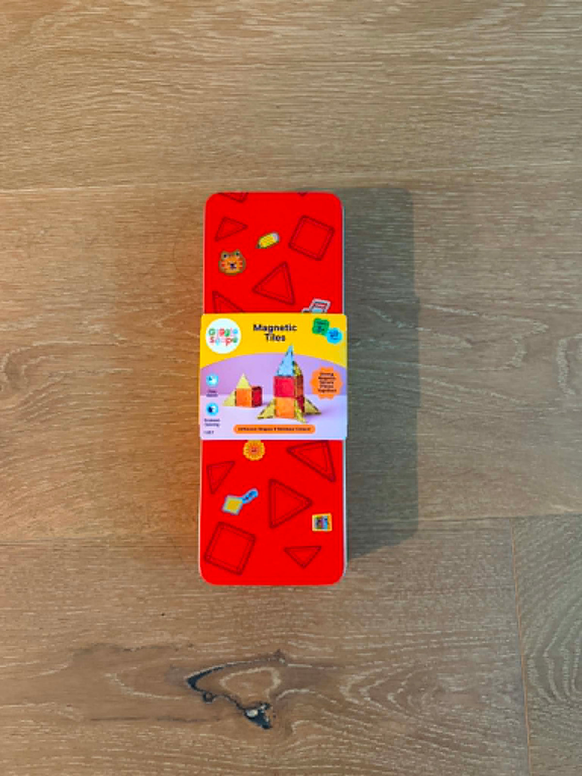Seller #193 NEW 20-Piece Gigglescape Magnetic Tiles in Bin