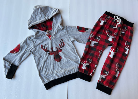 #141 Boys Size 4 Deer Set