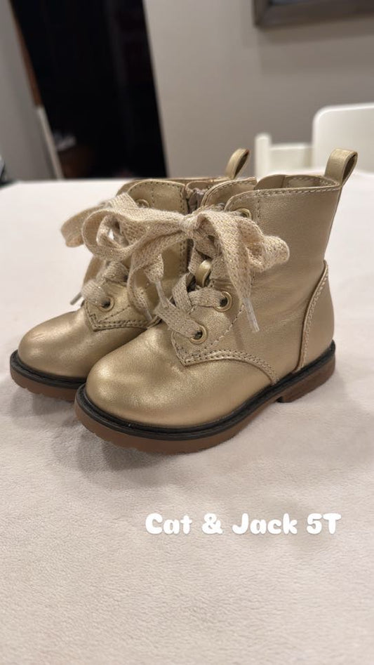 #145 Cat & Jack gold combat boots Size 5T EUC