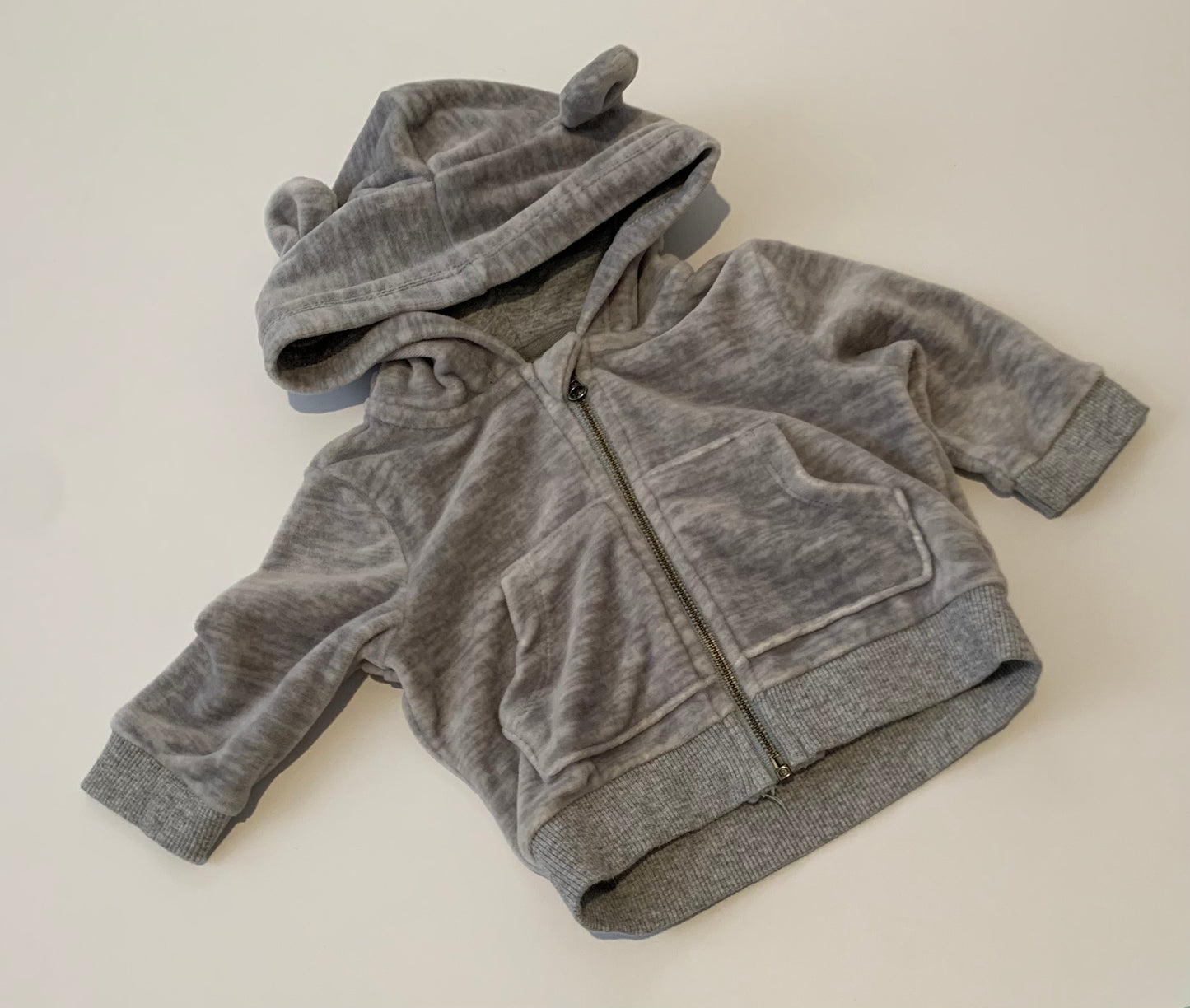 0-3 months Gender Neutral Gymboree Soft Gray Bear Jacket
