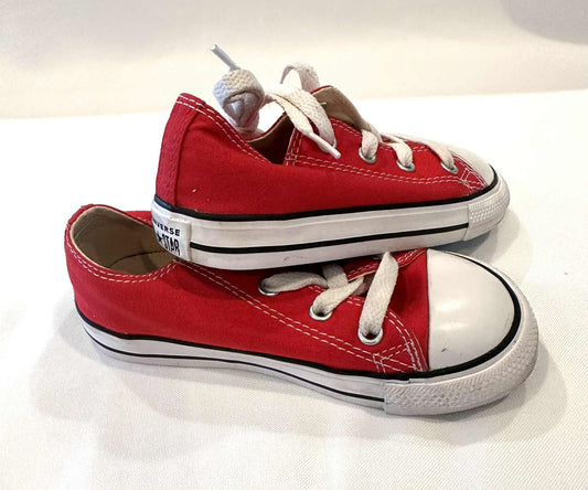 #149 Boys Size 9 Toddler Converse