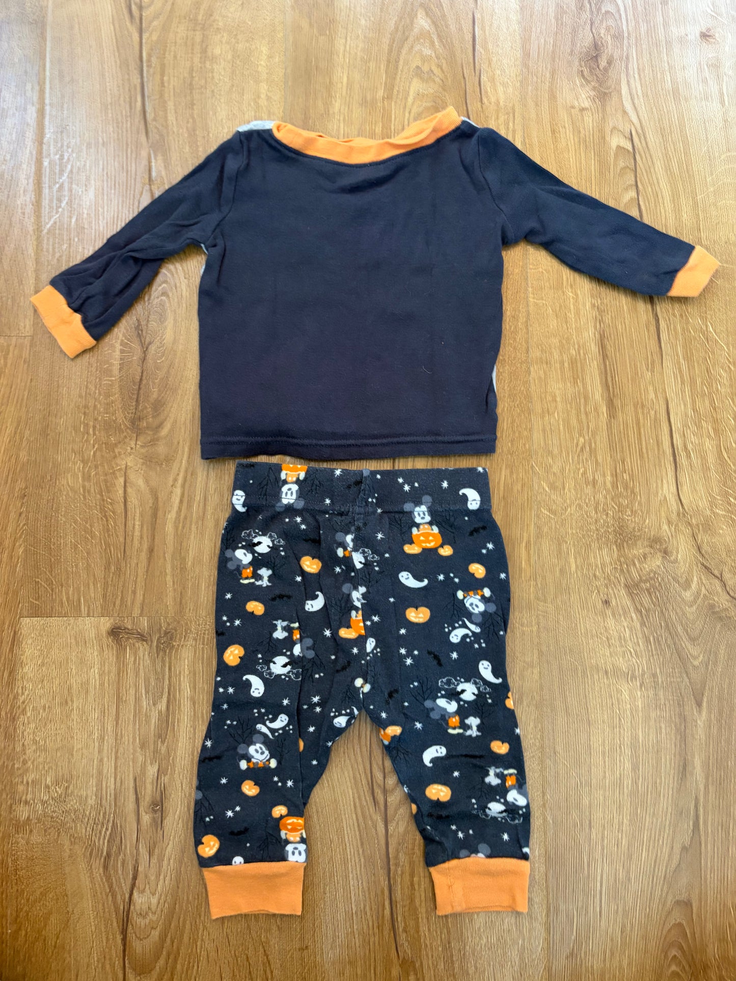 #6 - Disney Baby PJ Set -  Mickey Halloween - 6 - 12 months