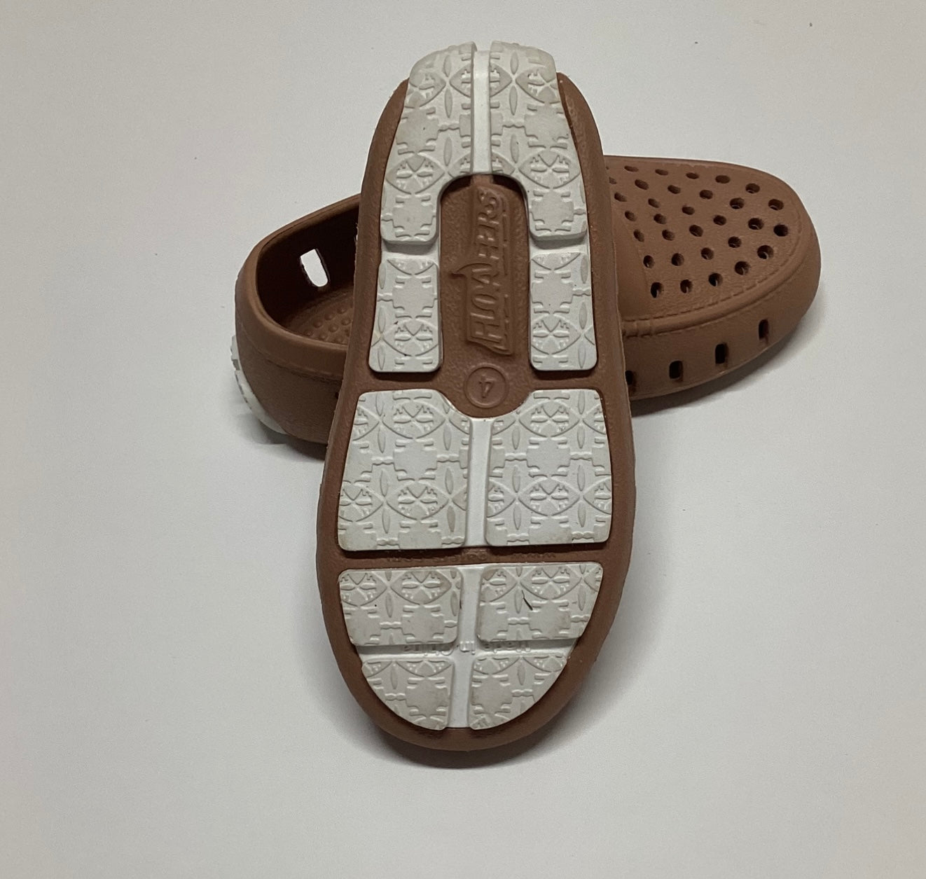 #129 Floafers size 4