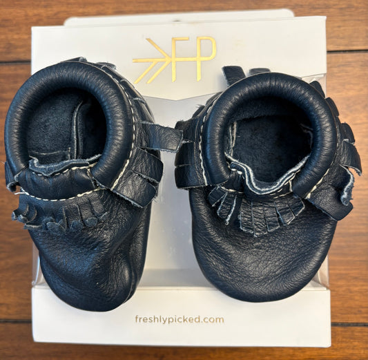 #197 Freshly Picked	Boys Size 2	Navy Fringed Moccasin