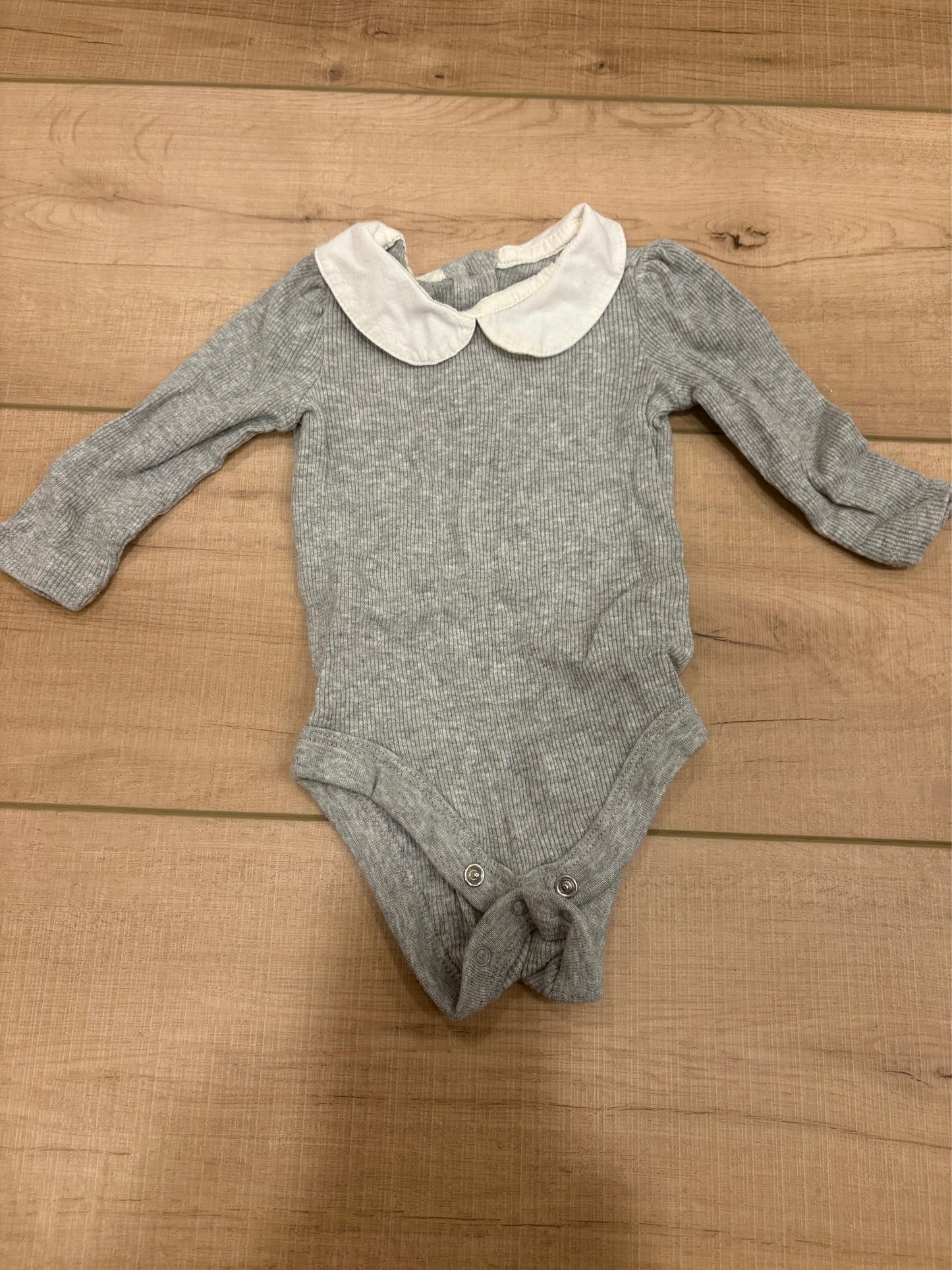 #37 3-6M Girl Baby Gap Peter Pan Collar Onesie Bodysuit
