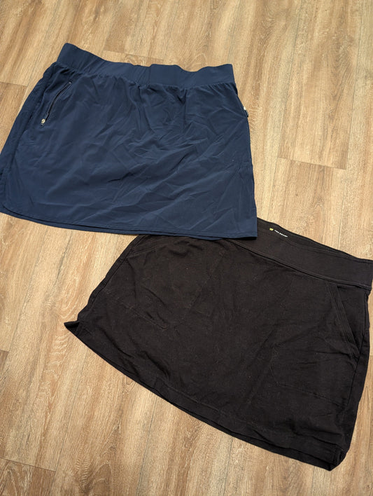 #7 Women's Tek Gear Skorts Size L