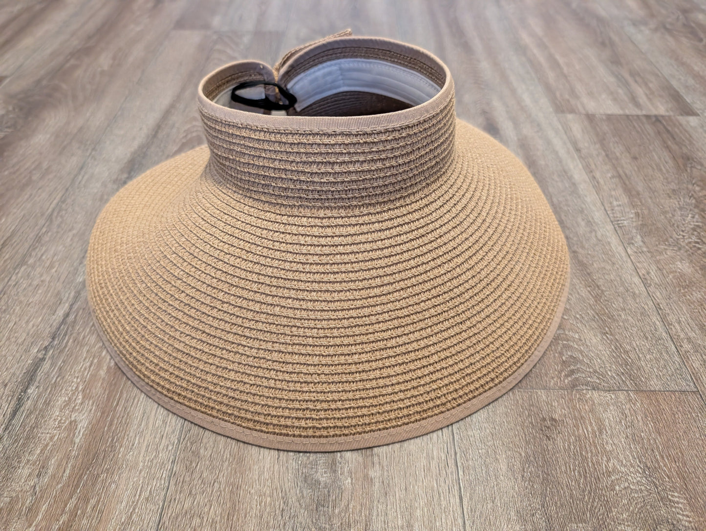 #7 Women's sun hat - adjustable