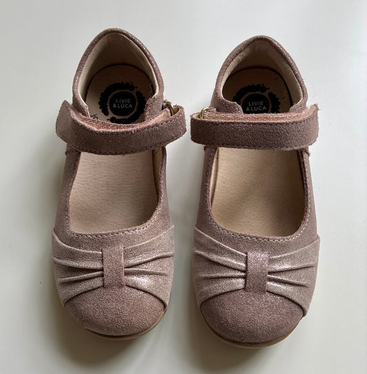 Seller 122 Livie and Luca Flats Size 11