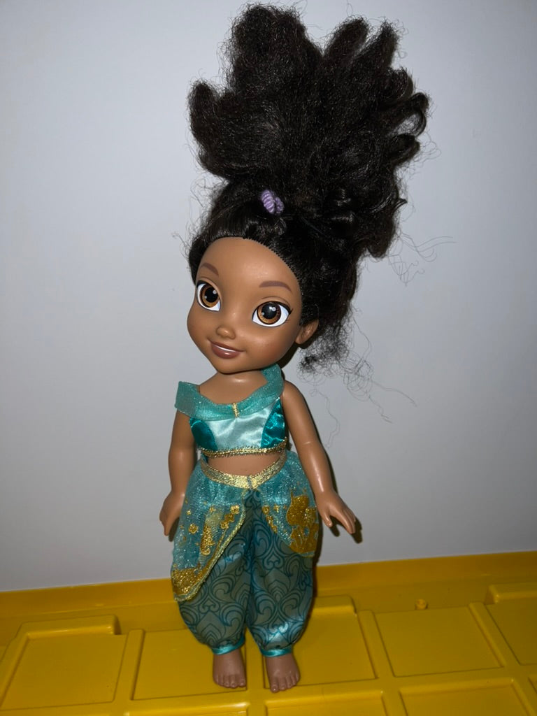 Seller #76 - Disney Aladdin Princess Jasmine - Toddler Doll