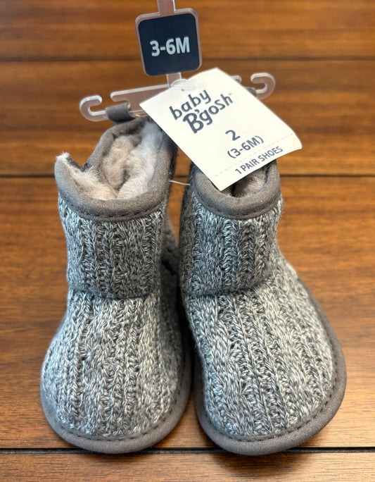 #197 Baby B'gosh Boys Size 2 (3-6M) Gray Cable Knit Booties NWT