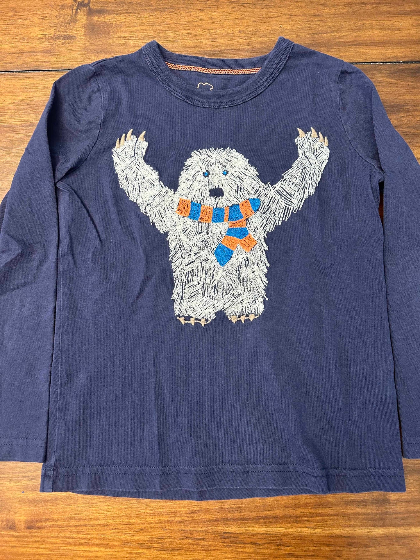 Seller #210 Mini Boden Boys Size 4-5 NavyYeti Appliqué Long Sleeve T-shirt