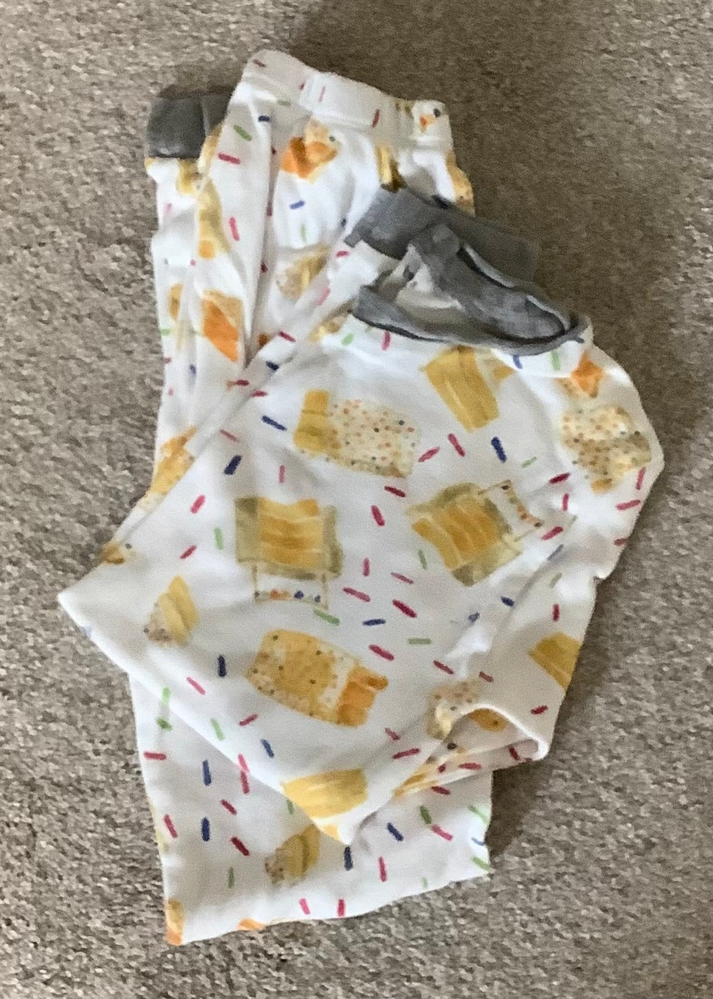 #130 Burts Bees long sleeve birthday pjs Sz 8