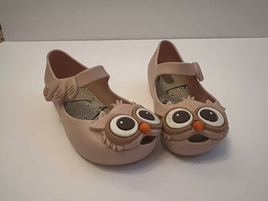 #77B Girls Shoe 8 Mini Melissa Owl