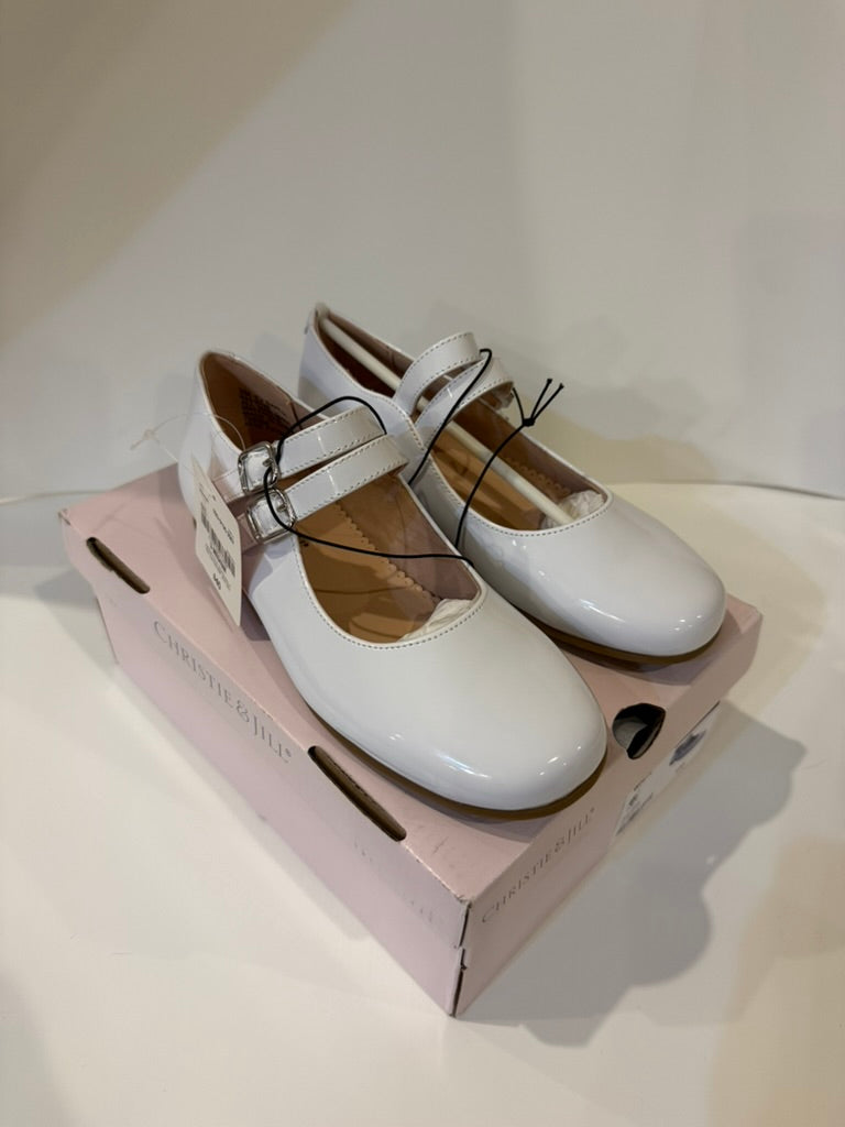 Seller #142 NWT Girls size 3 Christie & Jill white dress shoes