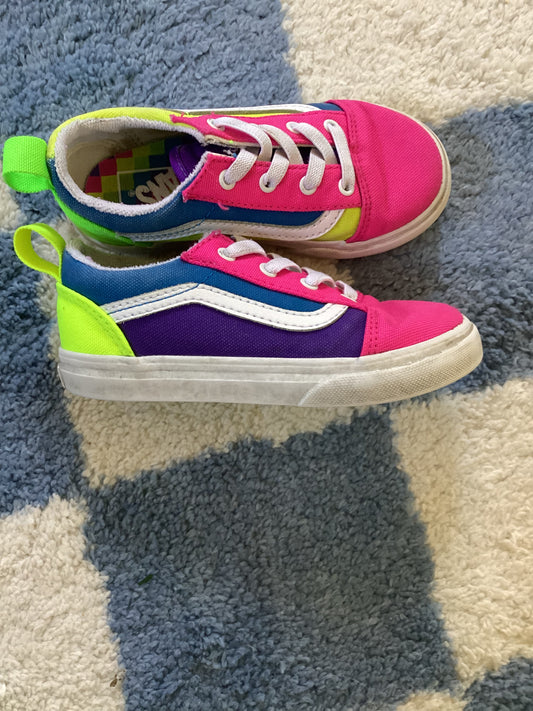 #129 Vans sz 9