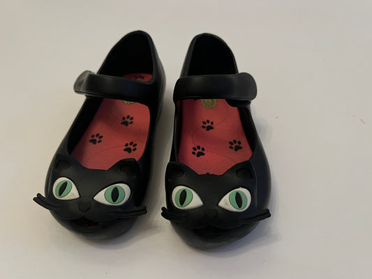 #77B Girls Shoe 8 Cat Mini Melissa