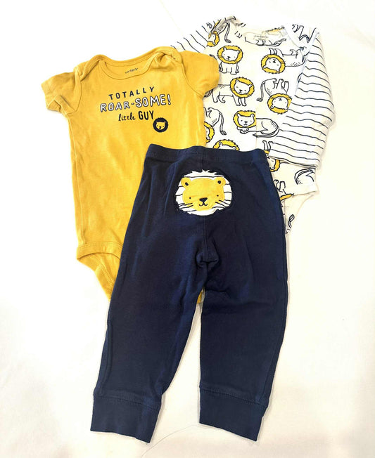#149 12 month Carter's Set