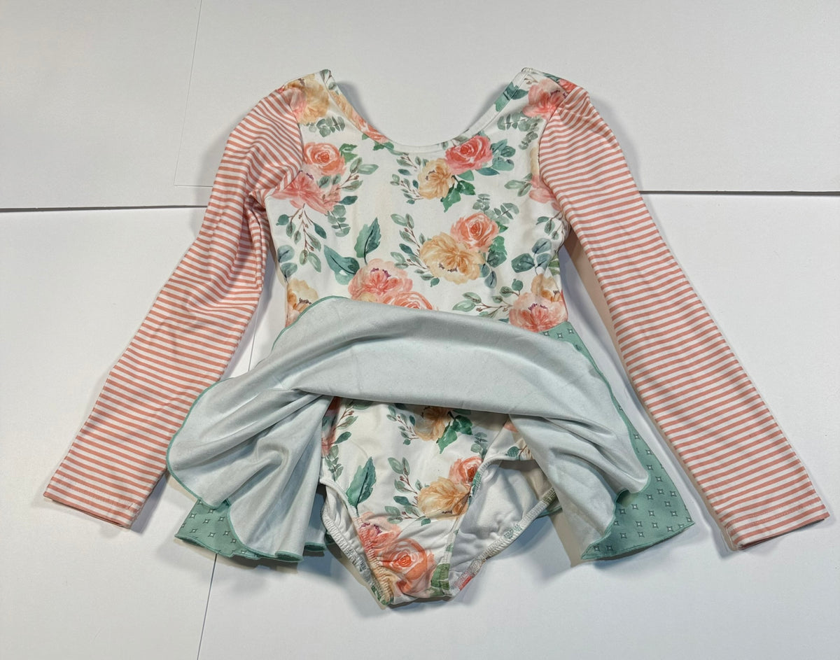 #141 Girls 5T Checky Plum Peach Rose Long Sleeve Leotard with Green Skirt
