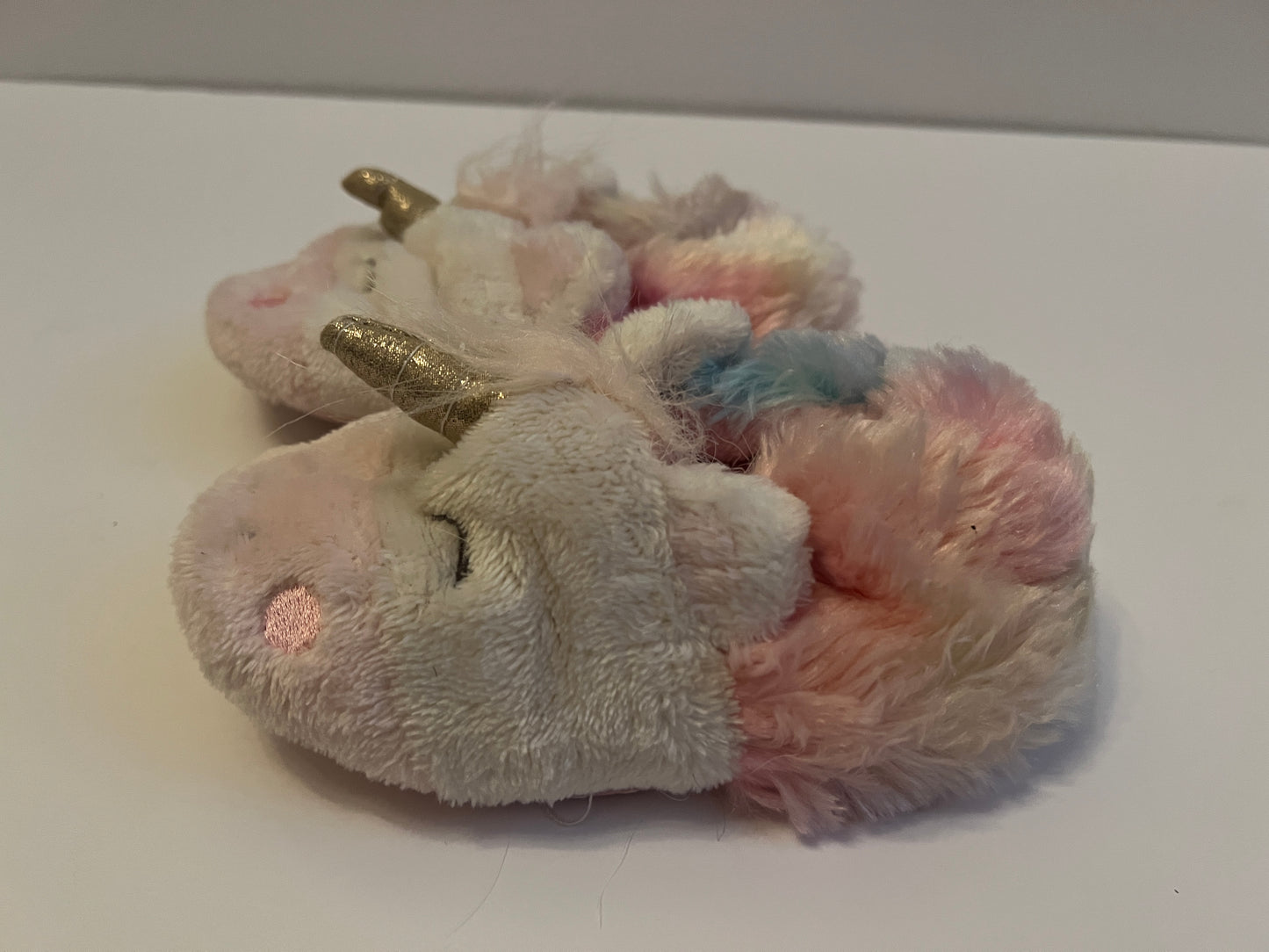 #77B Girls Shoe 7/8 Rainbow Daze Unicorn Slipper (1 of 2)