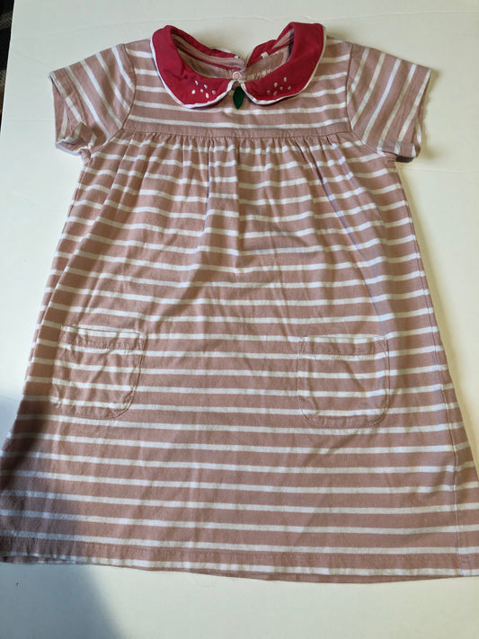 3 t 4 t girl Boden pink red strawberry dress with pockets.
