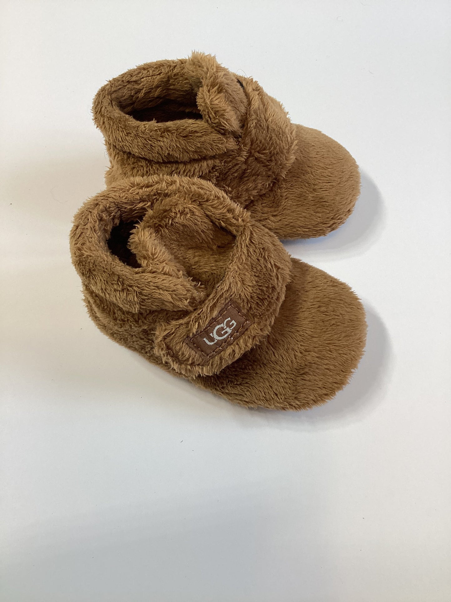 #129 REDUCED Infant Ugg size 2 booties
