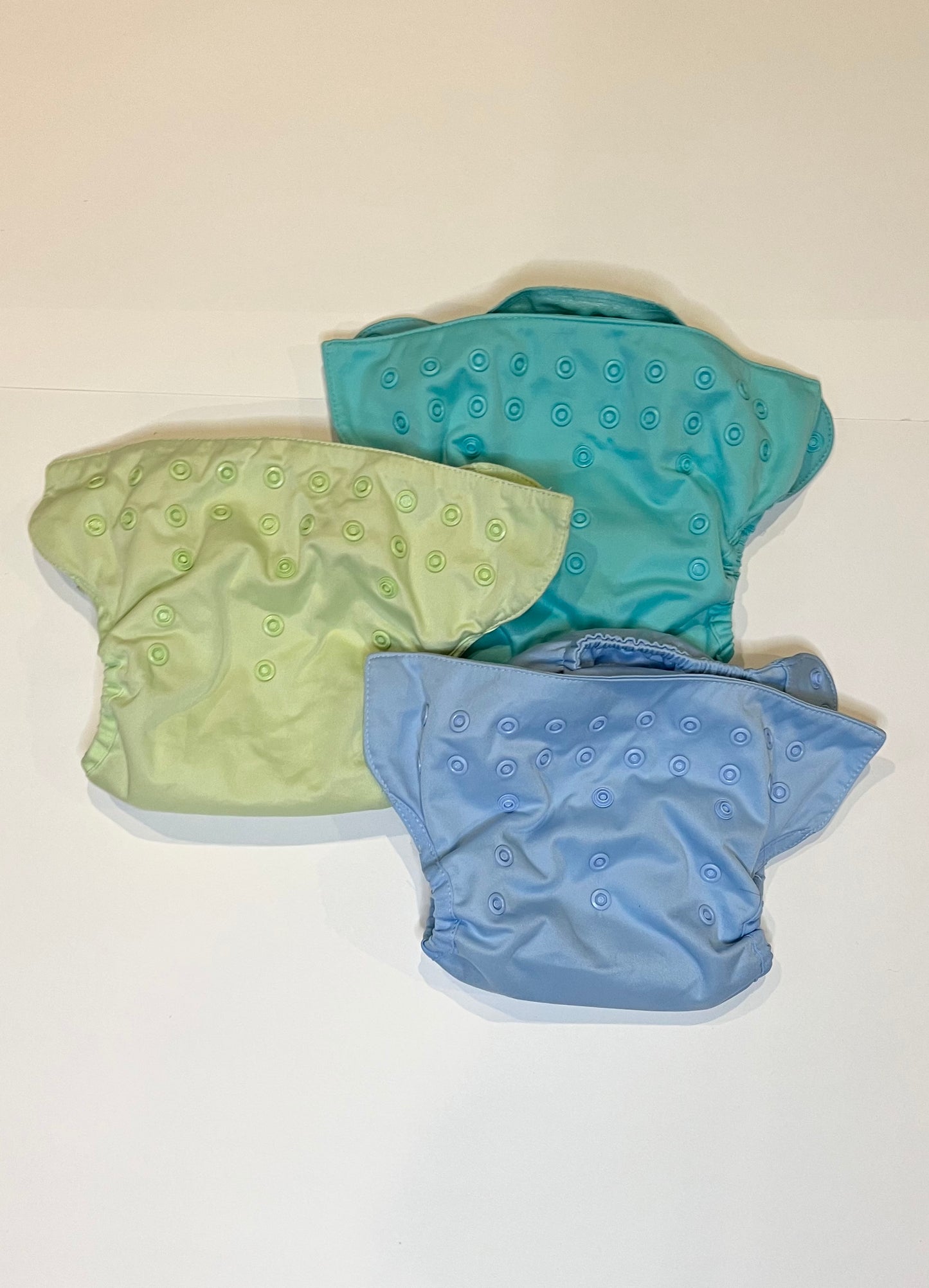 Flip diapers with inserts