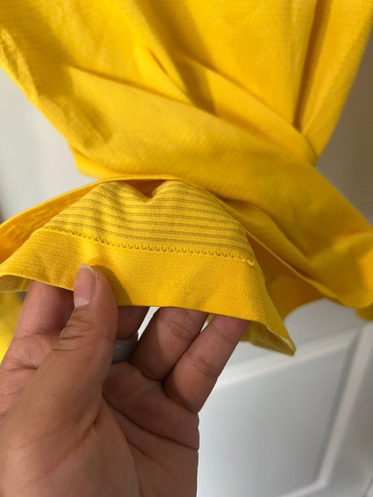 Seller #76 - Lululemon Athletica Swiftly Long Sleeve Yellow Size 4