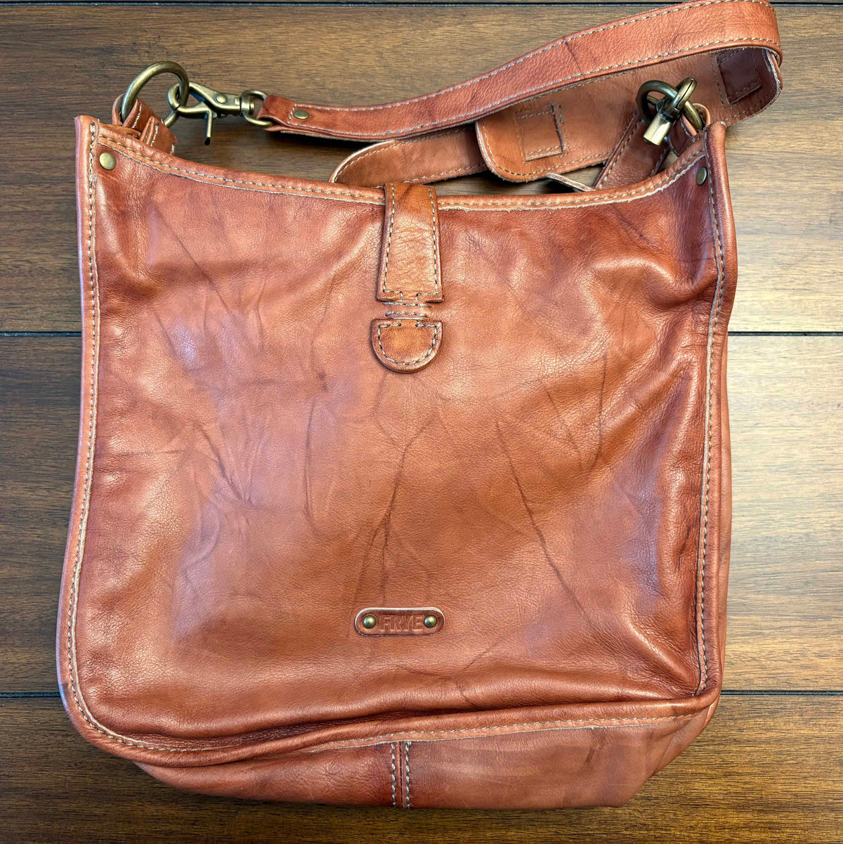 #197 Frye Brown Leather Purse