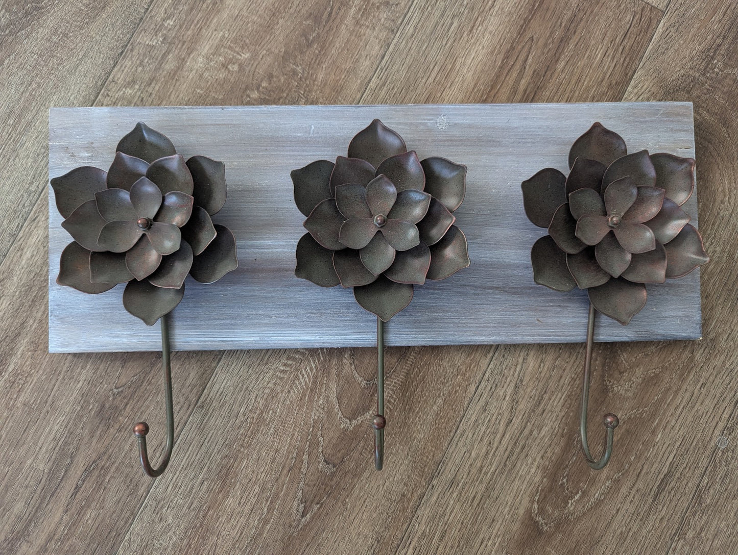 #144 - Floral Wall Hooks